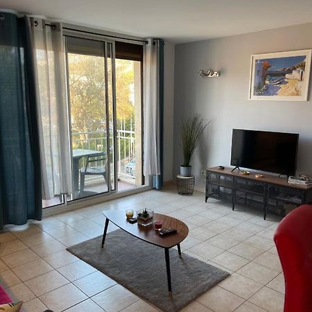 Apartamento Moderne T2 Cassis Plein Centre Climatise - 200 M Du Port Exterior foto